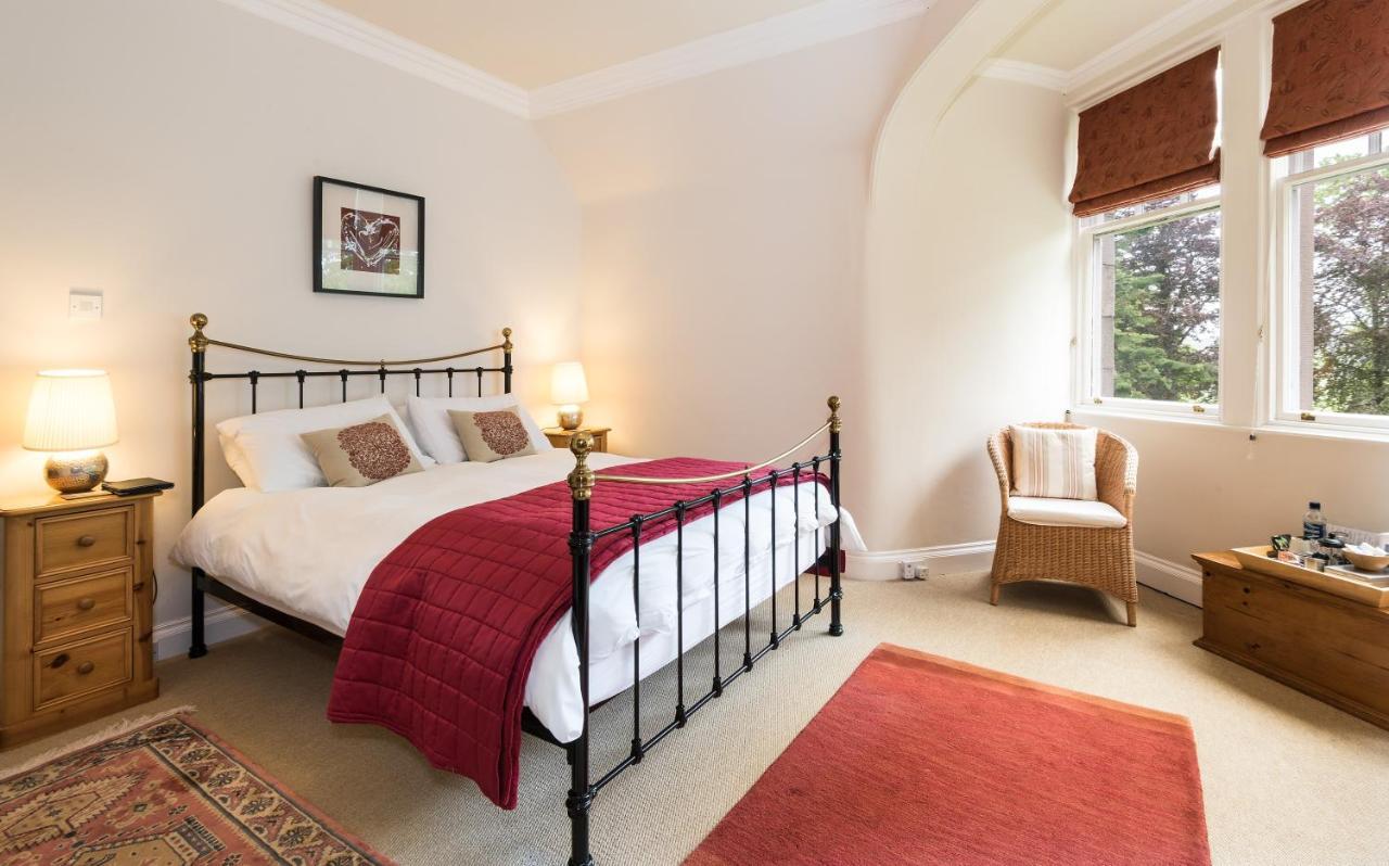 Coig Na Shee Guest House Нютънмор Екстериор снимка