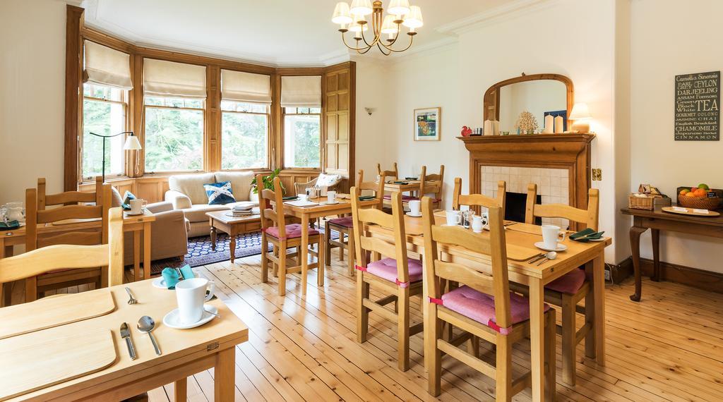 Coig Na Shee Guest House Нютънмор Екстериор снимка